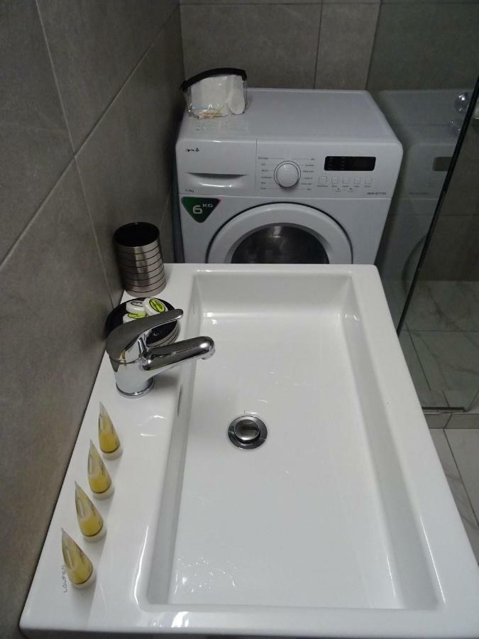 City Life Apartment In Athens Heart ภายนอก รูปภาพ